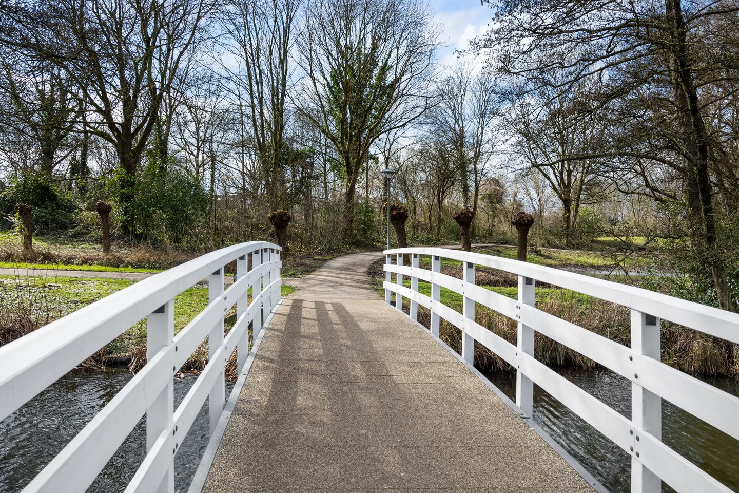 Foto 25 van Essenburg 85