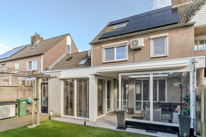 Foto 3 van Hooiland 24