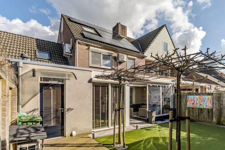 Foto 47 van Hooiland 24