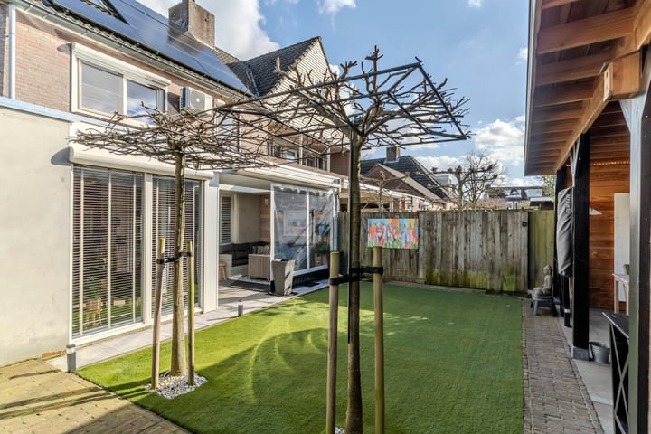 Foto 49 van Hooiland 24