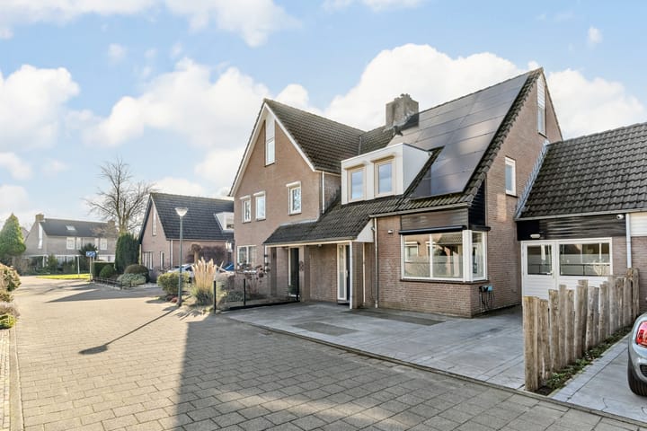 Foto 57 van Hooiland 24