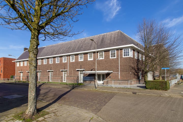 Bekijk foto van Oude Torenstraat 55