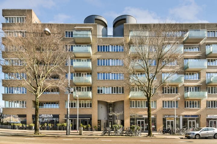 Foto 2 van Hoofdweg 668