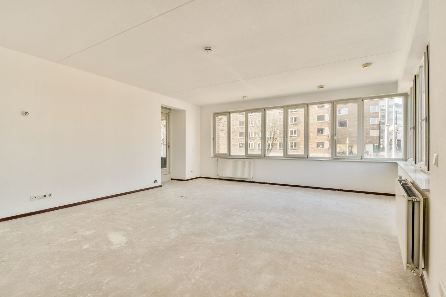 Photo 4 of Hoofdweg 668