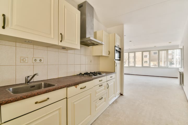 Foto 7 van Hoofdweg 668