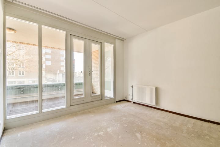 Foto 11 van Hoofdweg 668