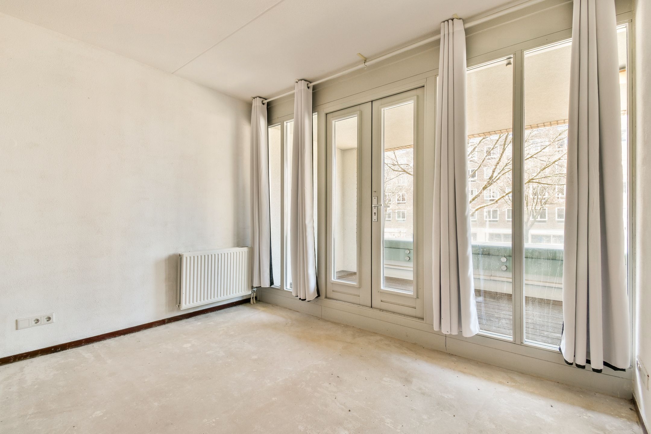 Photo 12 of Hoofdweg 668