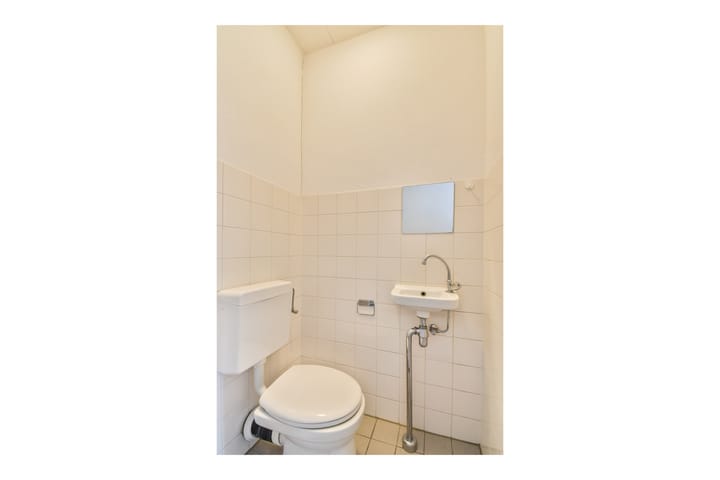 Foto 16 van Hoofdweg 668