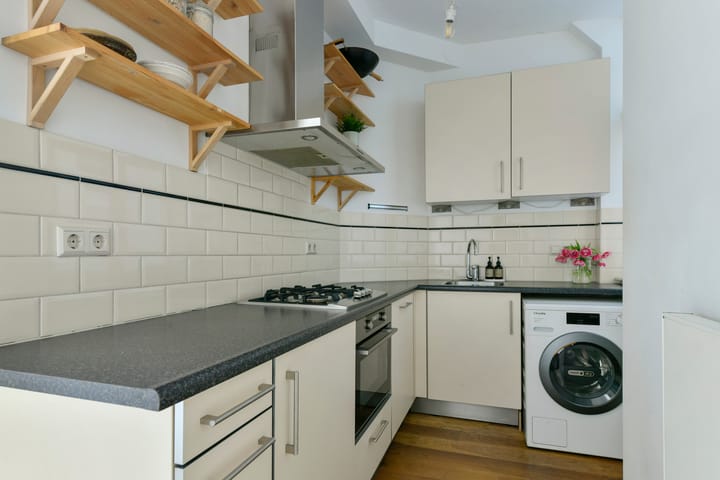 Photo 11 of Zocherstraat 40-1