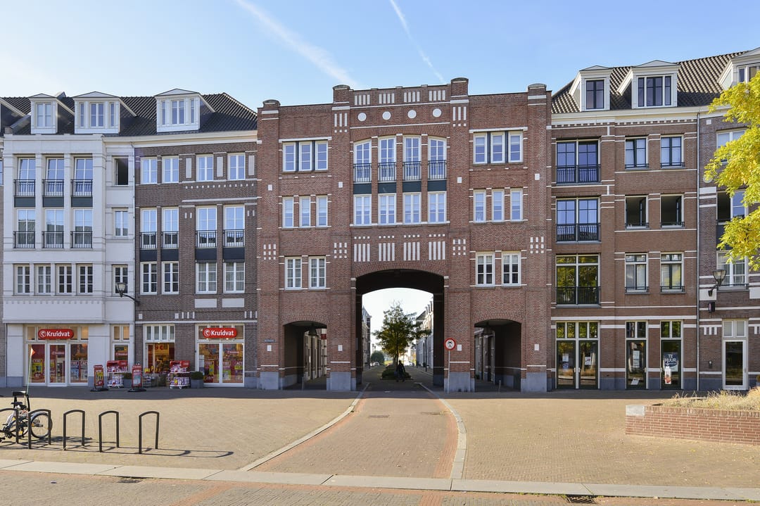 Foto 2 van Laan door de Veste 143