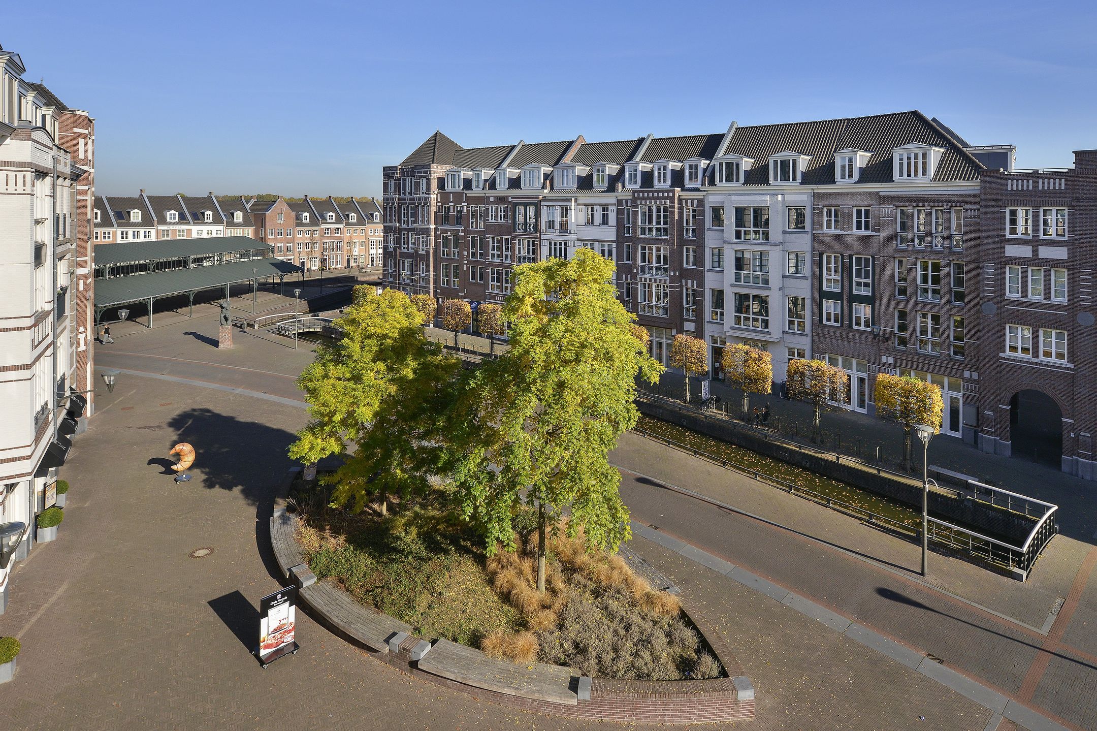 Foto 3 van Laan door de Veste 143