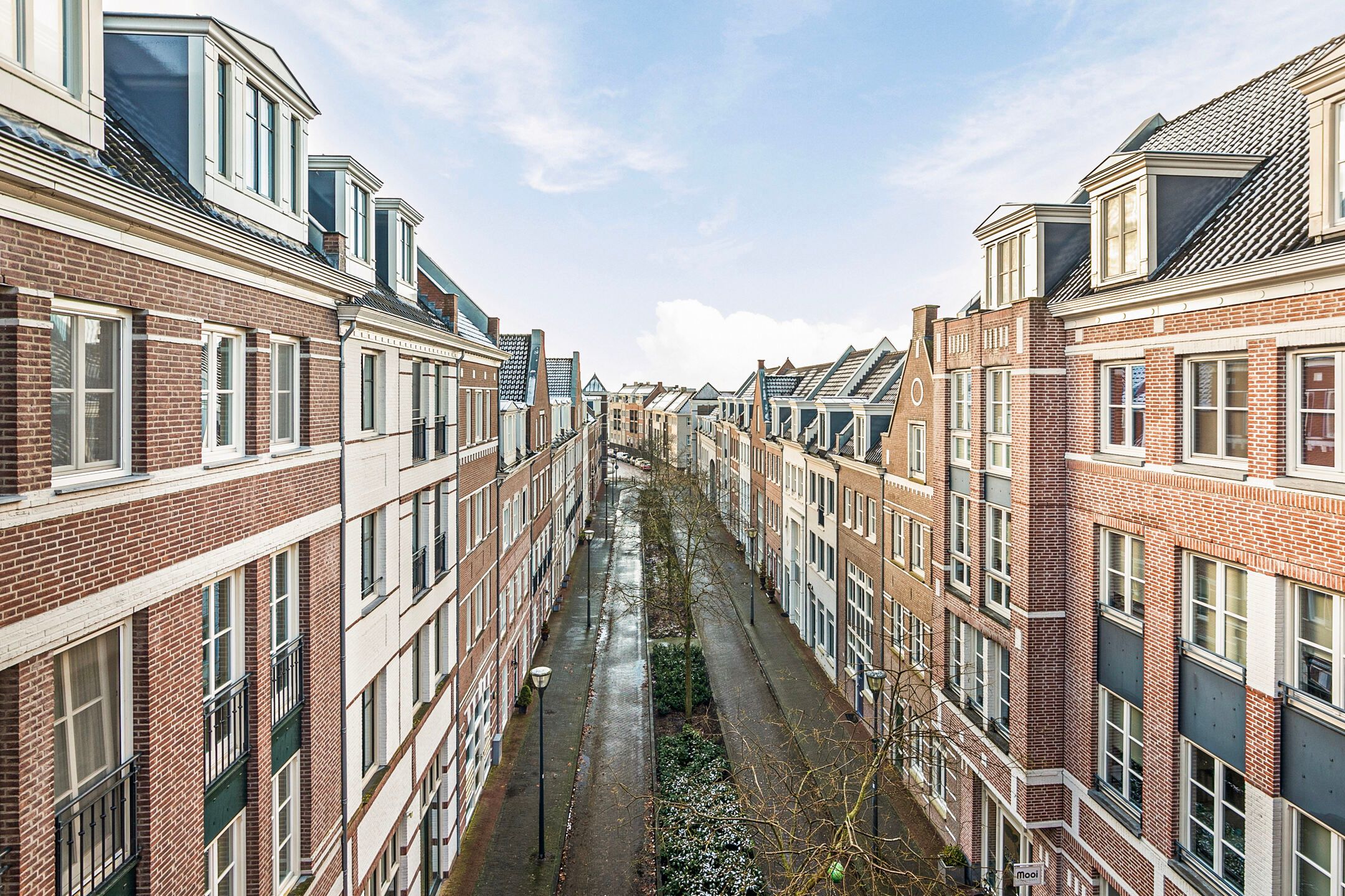 Foto 21 van Laan door de Veste 143