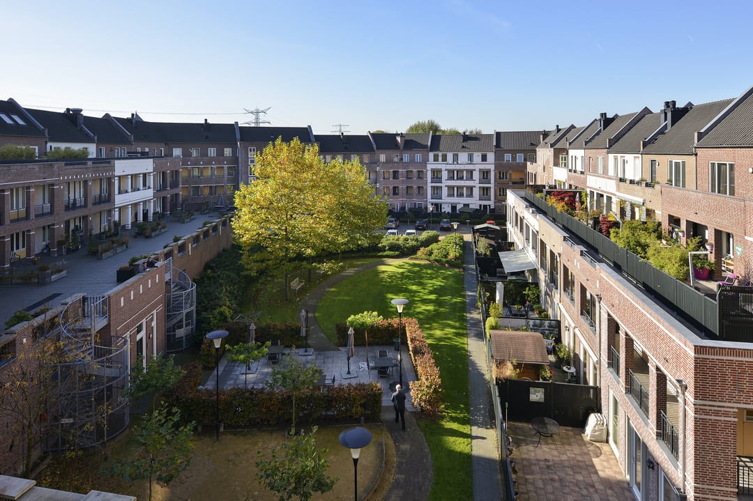 Foto 31 van Laan door de Veste 143