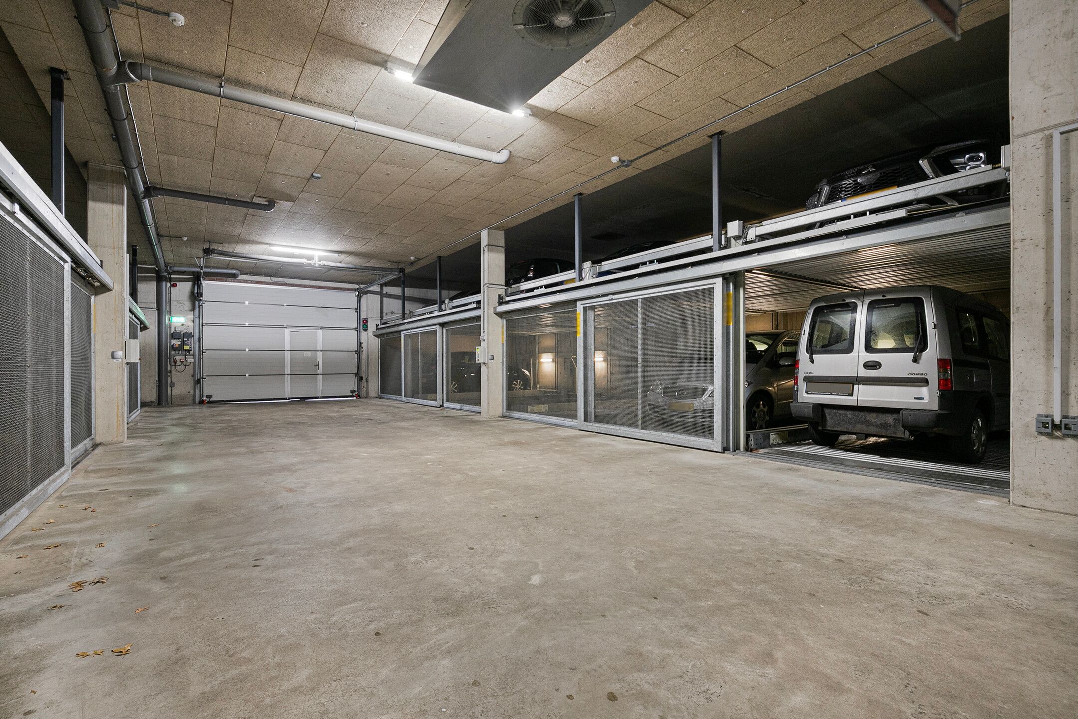 Foto 33 van Laan door de Veste 143