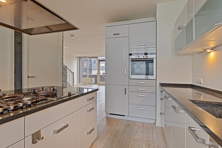 Foto 14 van Deurningerstraat 221