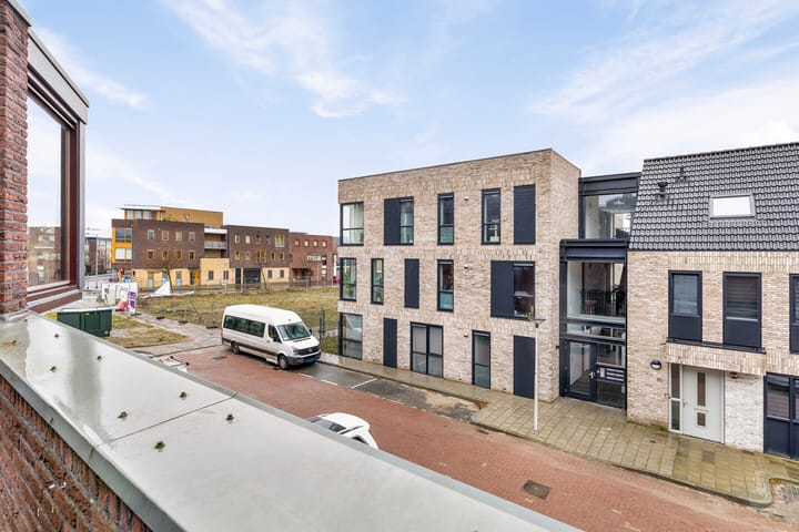 Foto 28 van Deurningerstraat 221