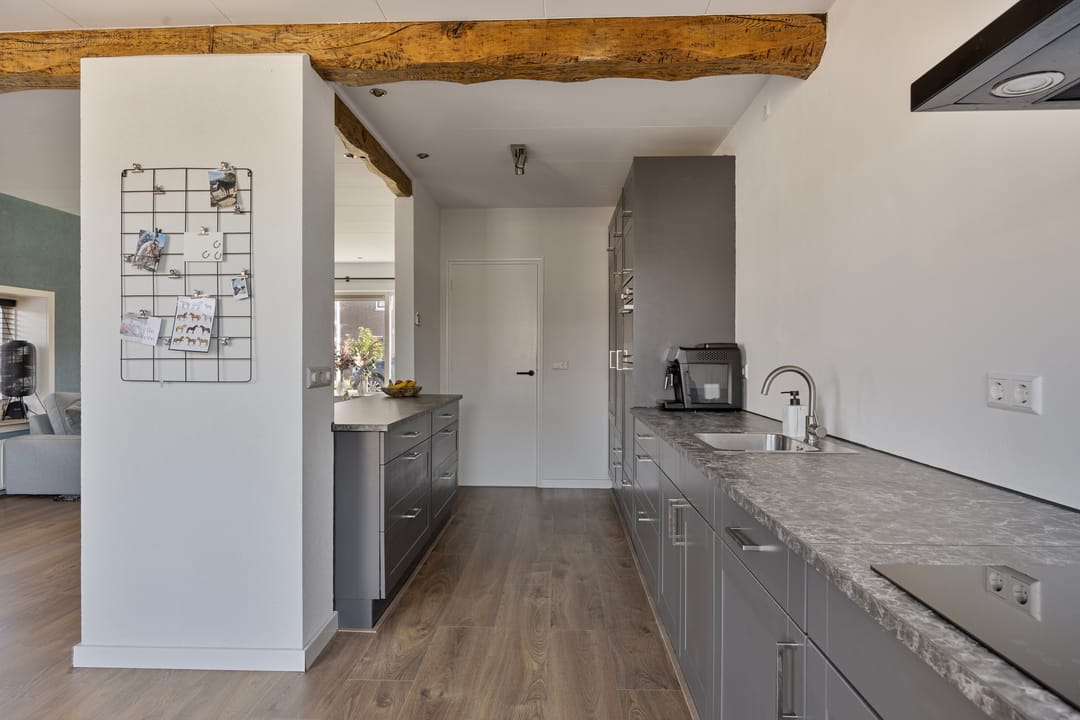 Foto 11 van Van Weselstraat 11