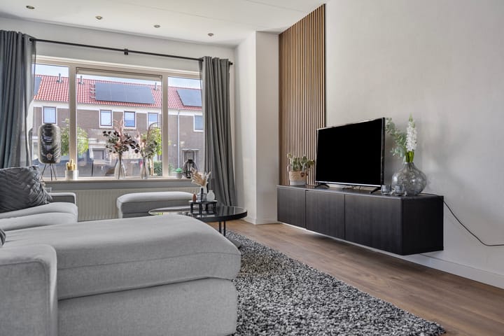 Foto 20 van Van Weselstraat 11