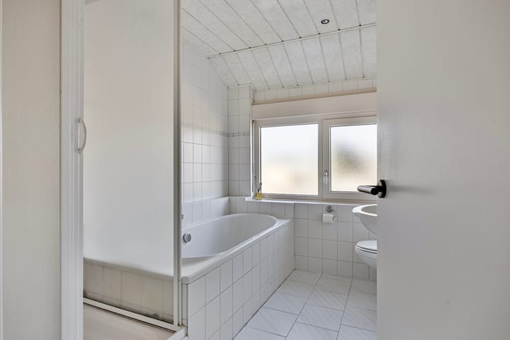 Foto 24 van Van Weselstraat 11