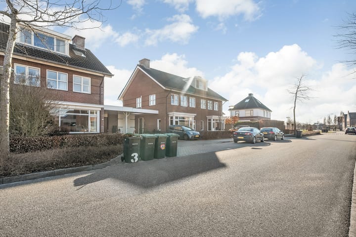 Foto 4 van Voltelenstraat 6