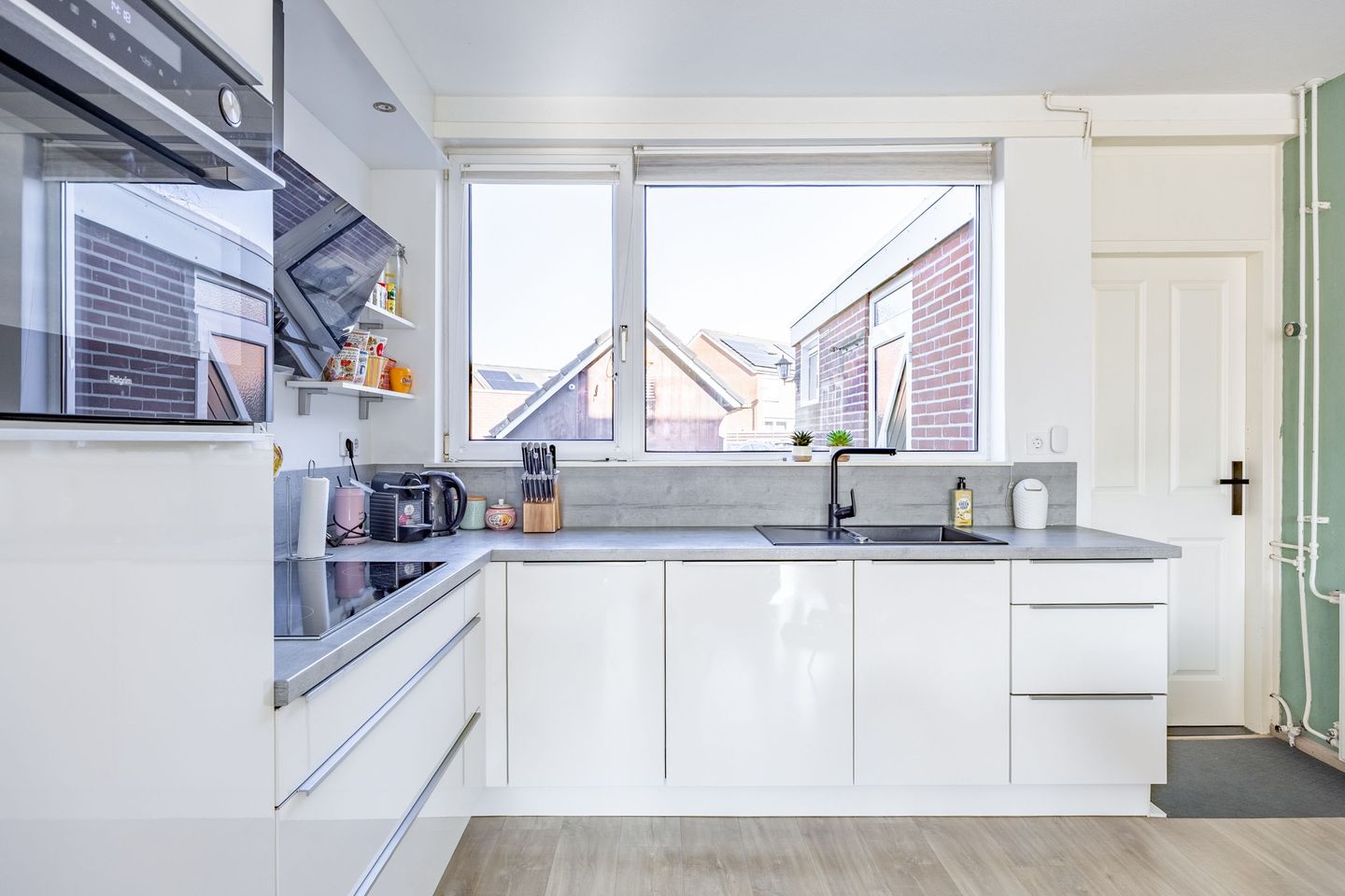 Foto 14 van Uranus 30