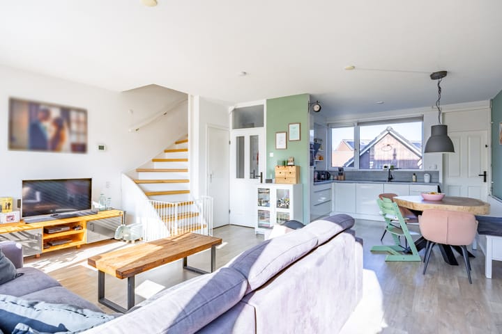 Foto 12 van Uranus 30