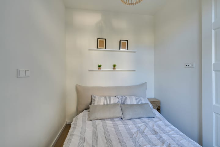 Foto 22 van Uiterwaardenstraat 96-A1