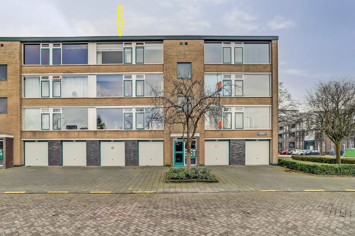 Foto 4 van Van Anrooystraat 471