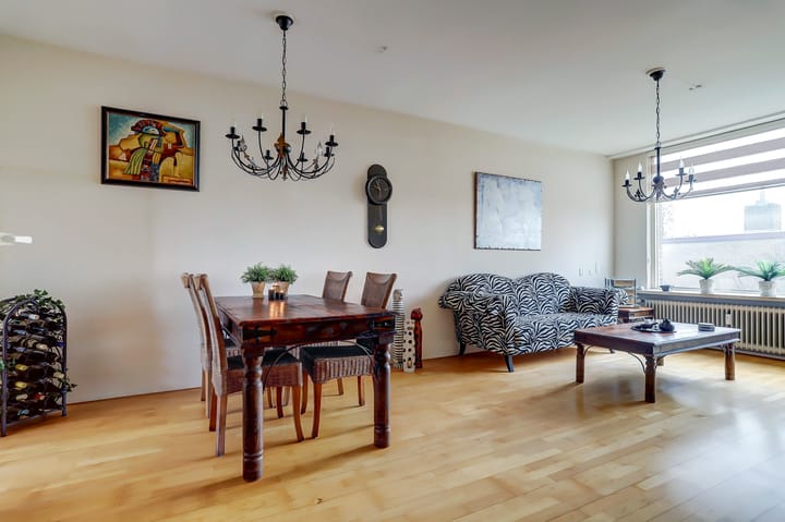 Foto 11 van Van Anrooystraat 471