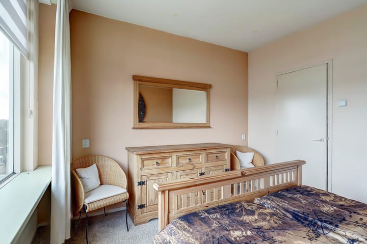 Foto 14 van Van Anrooystraat 471