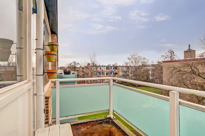 Foto 26 van Van Anrooystraat 471