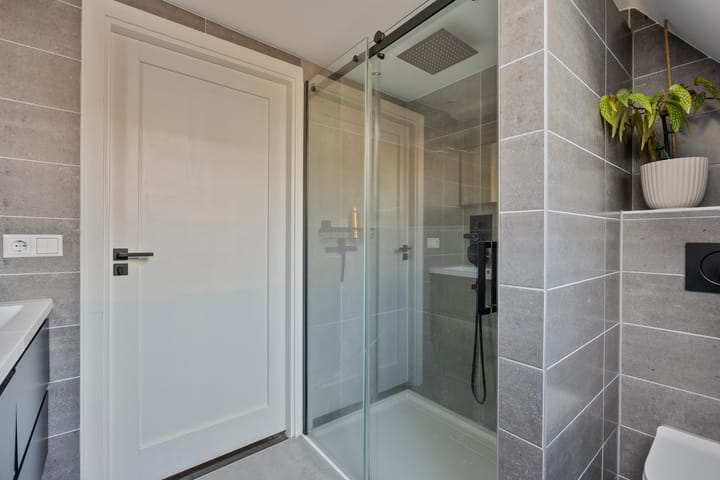 Foto 13 van Voorstraat 2