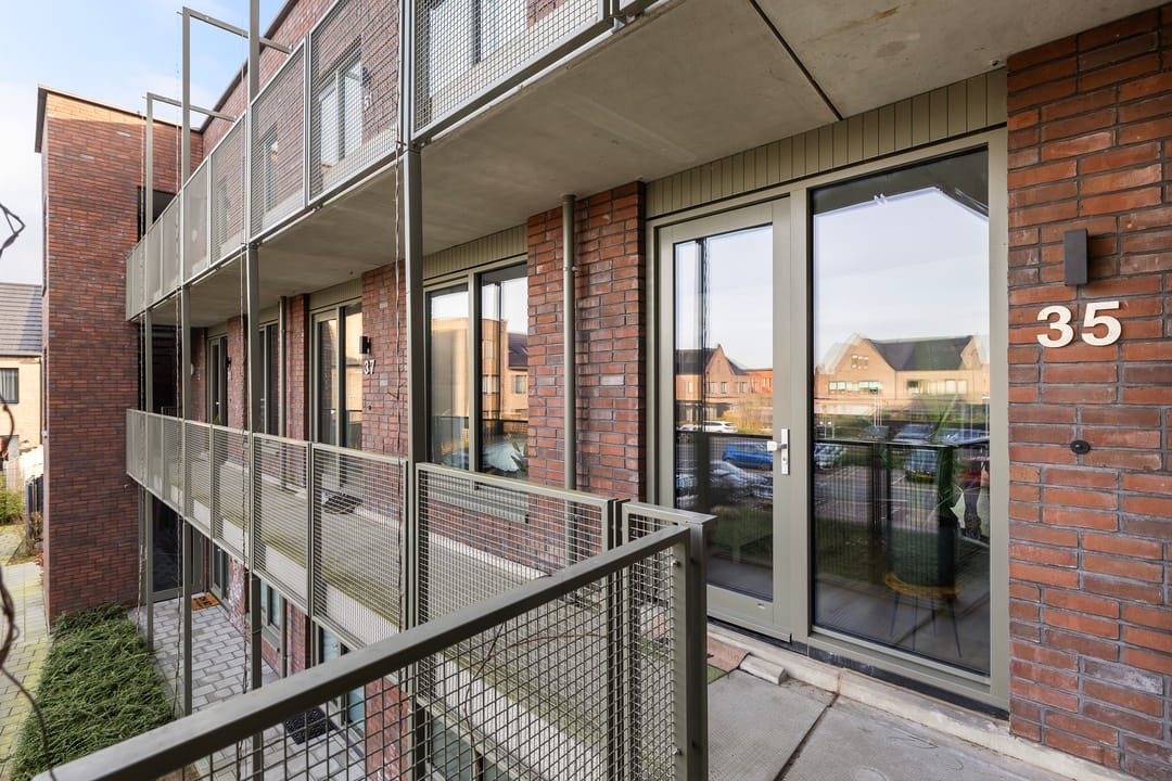 Foto 16 van Nederhemertstraat 35