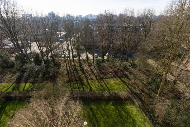 Photo 10 of Van Nijenrodeweg 569