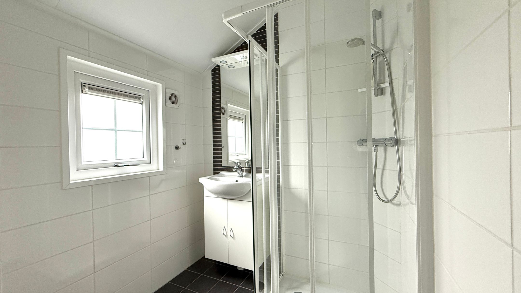 Foto 21 van Harremaatweg 34-G85