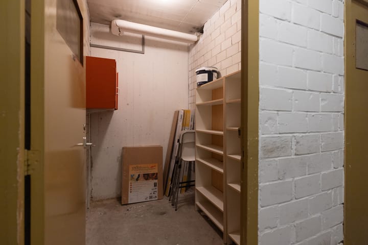 Photo 32 of Van Nijenrodeweg 569