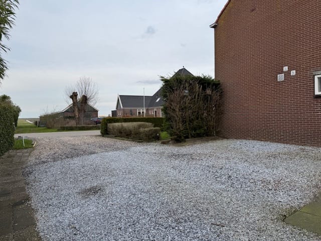 Photo 3 of Warder 32