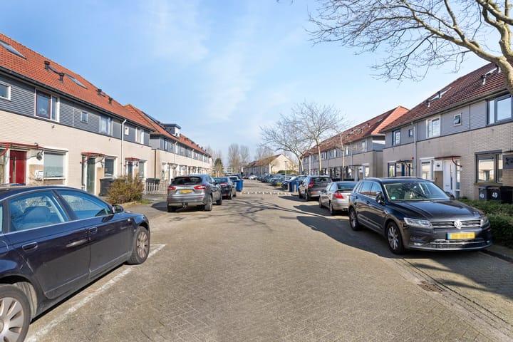 Foto 27 van Rumbastraat 53