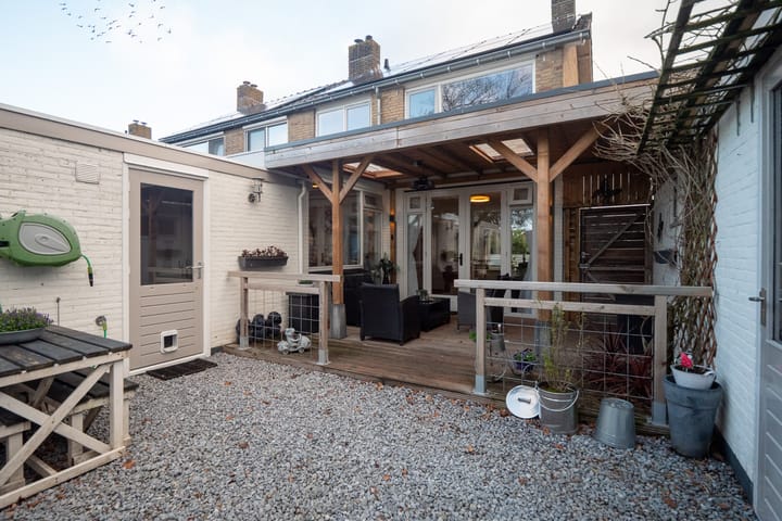 Foto 25 van Dr. Lovinkstraat 51