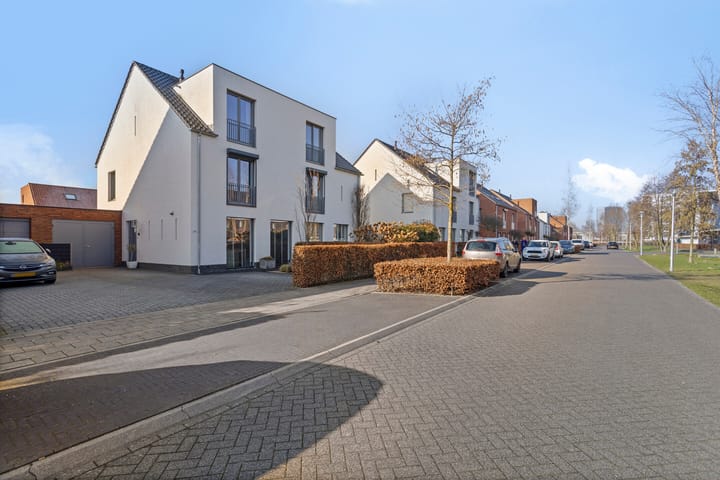 Foto 48 van Eikepagelaan 28