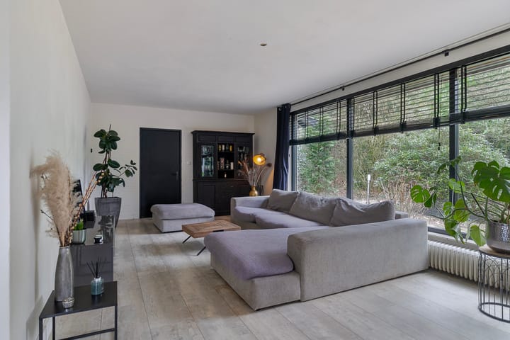 Foto 12 van Douglaslaan 12