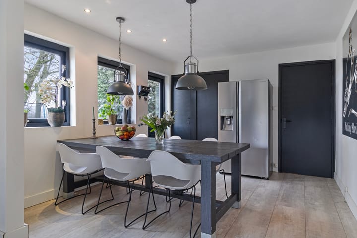 Foto 24 van Douglaslaan 12