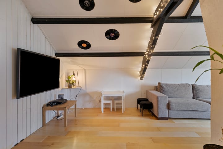 Foto 43 van Douglaslaan 12