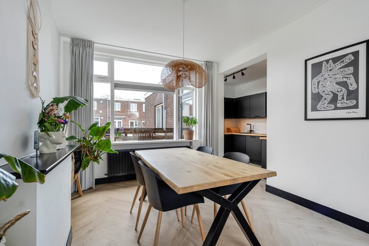 Foto 22 van Werner Helmichstraat 89