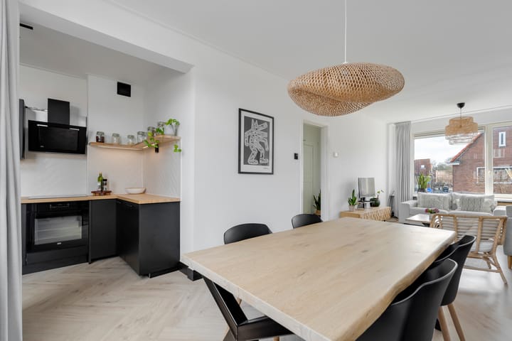 Foto 25 van Werner Helmichstraat 89