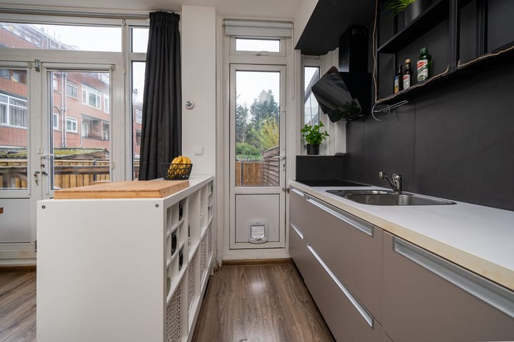 Foto 12 van Den Hertigstraat 47-C