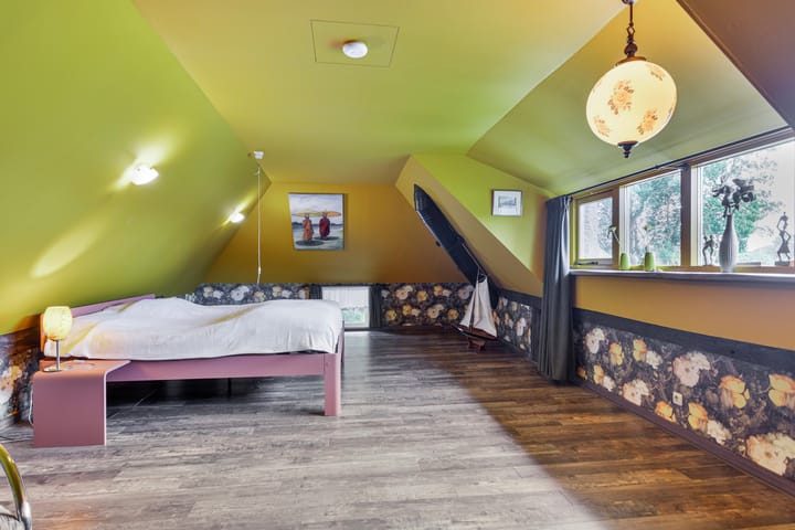 Photo 37 of Westeinde 110