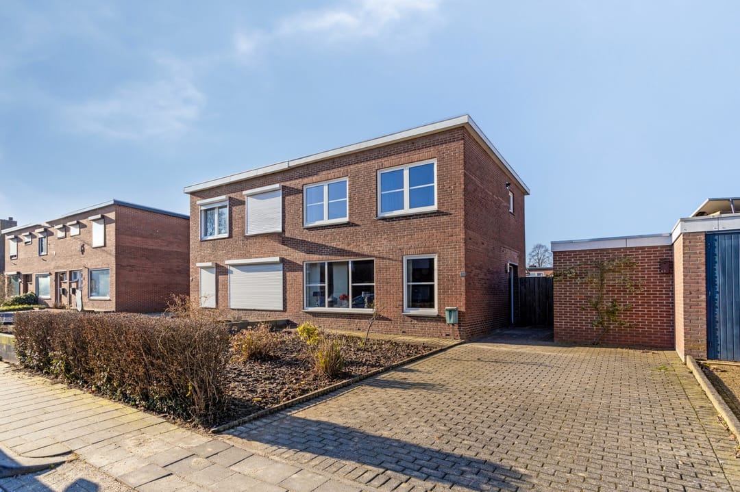 Foto 1 van Pastoor Halmansstraat 15