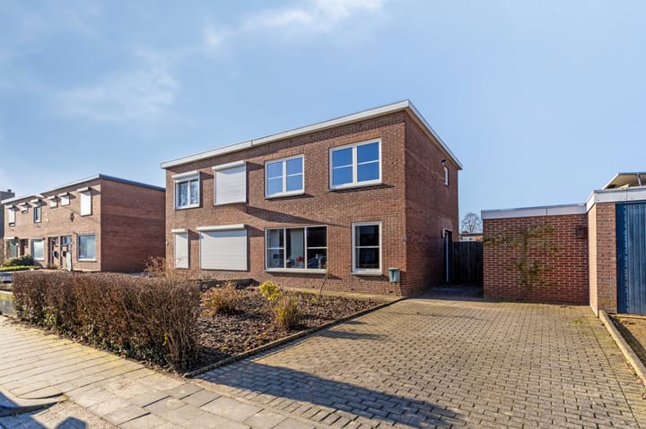 Foto 1 van Pastoor Halmansstraat 15