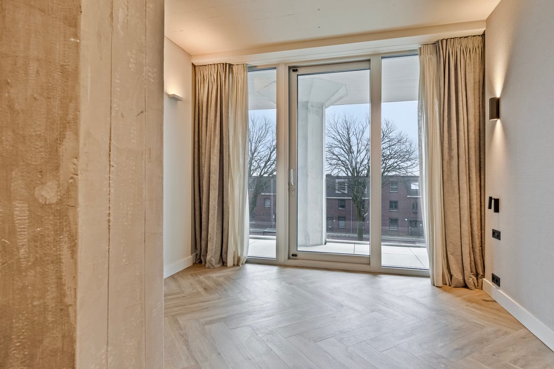 Foto 17 van Meelfabriekplein 9